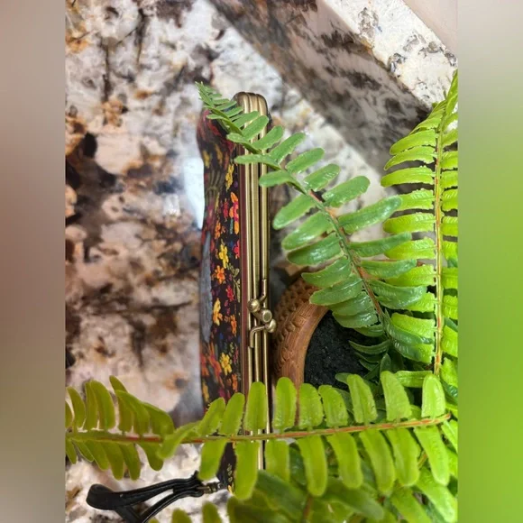 NATURAL LIFE Colorful Floral Wristlet Clutch - Picture 11 of 13